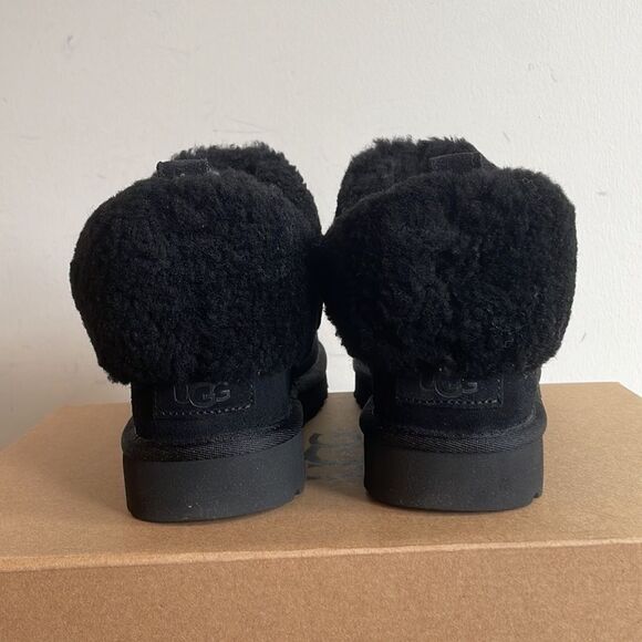 UGG Classic Ultra Mini Braid Booties Black USA Women Size 8/UK 6/EU 39 - Picture 11 of 14